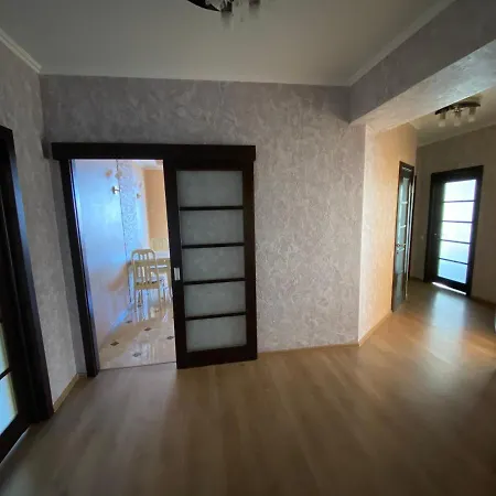 Luxury 2 Apartamento *